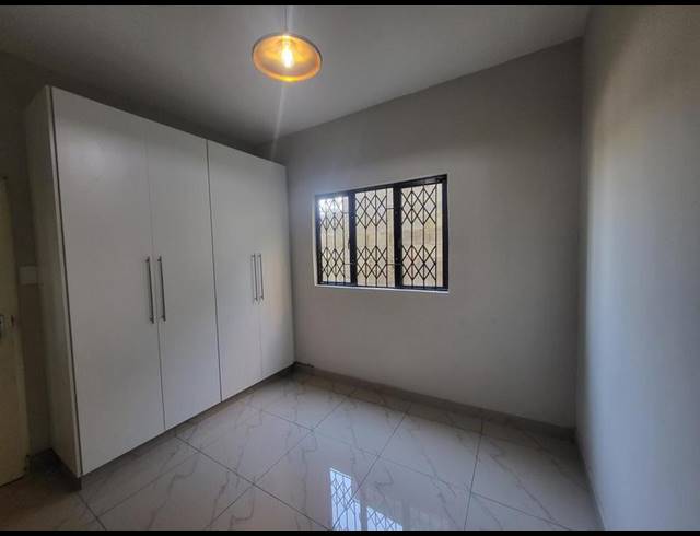 2 BEDROOM PROPERTY TO RENT IN LOTUSVILLE